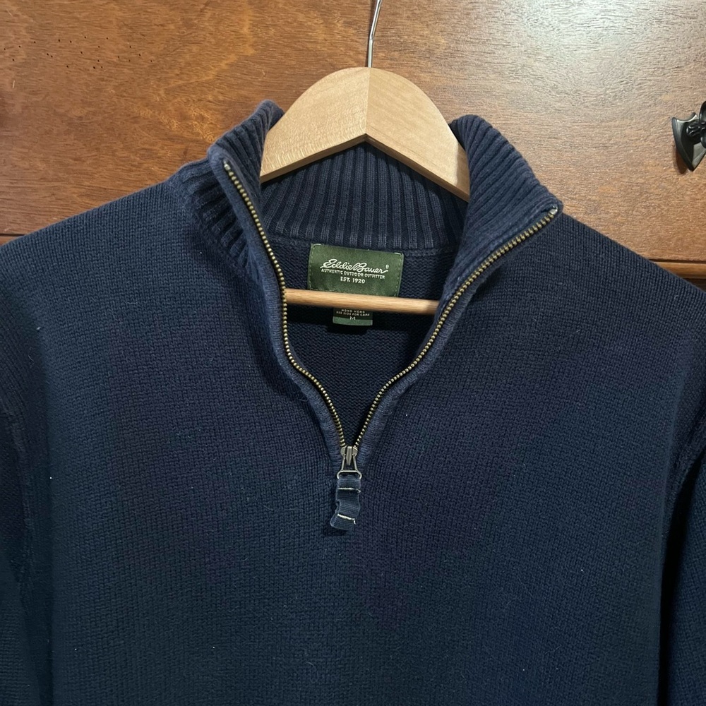 Eddie Bauer Men's Navy Sweater